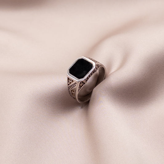 Silver ring with onyx