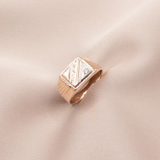 Rose gold ring