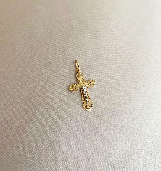 Крестик из розового золота