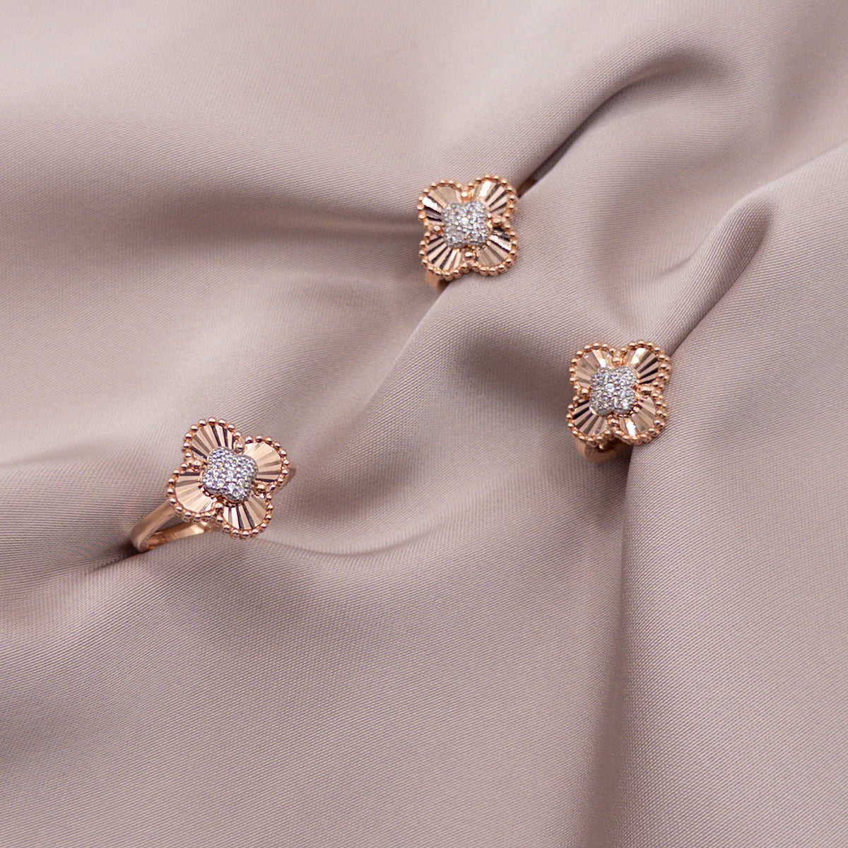 Set din aur roz cu zircon