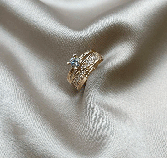 Помолвочное кольцо из розового золота