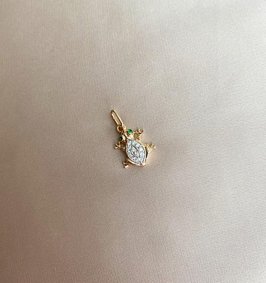 Rose gold pendant with zircon