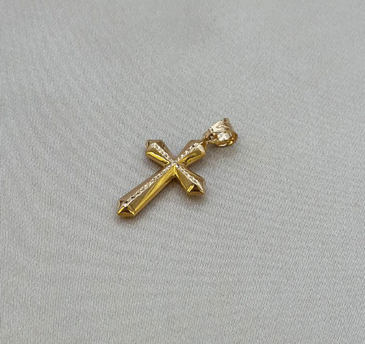 Крестик из розового золота