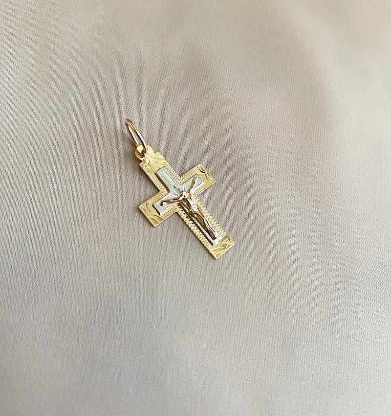 Крестик из розового золота