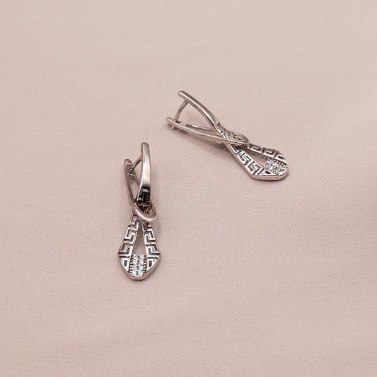 Серьги из серебра с цирконом