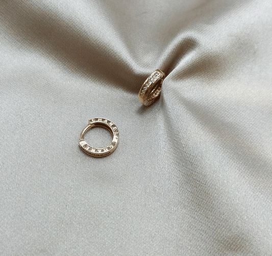 Серьги из розового золота с цирконом