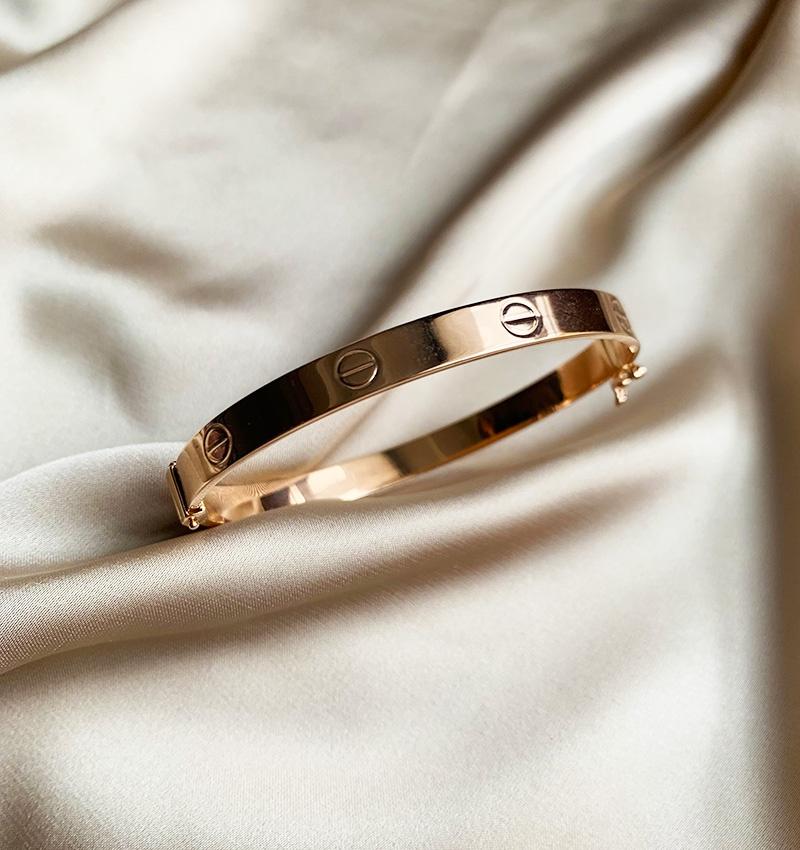 Rose gold bracelet