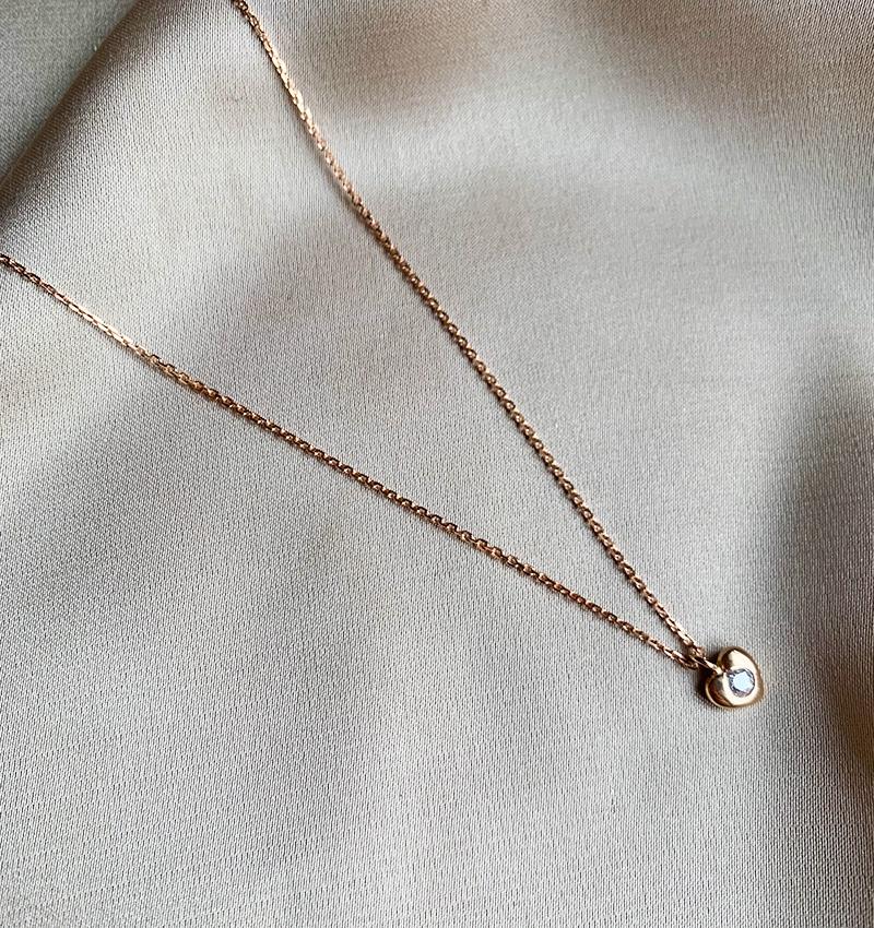 Колье из розового золота