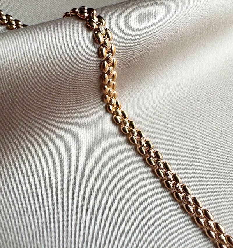 Rose gold chain