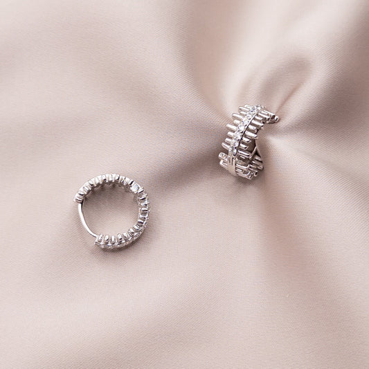 Silver set with cubic zirconia