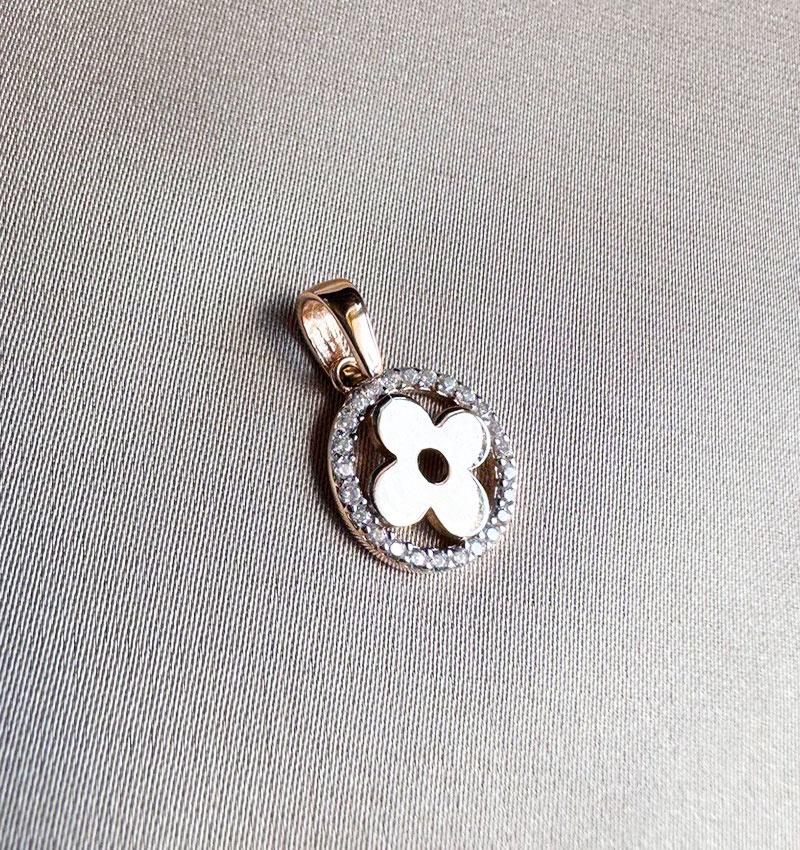 Подвеска из розового золота