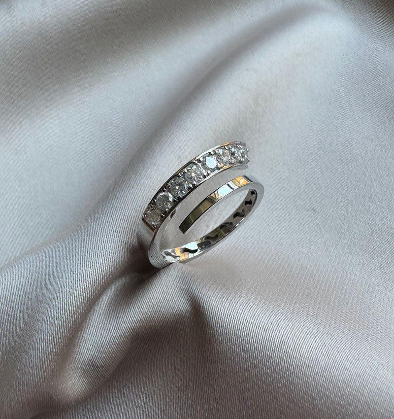 Inel din aur alb cu diamant de 0,55 ct