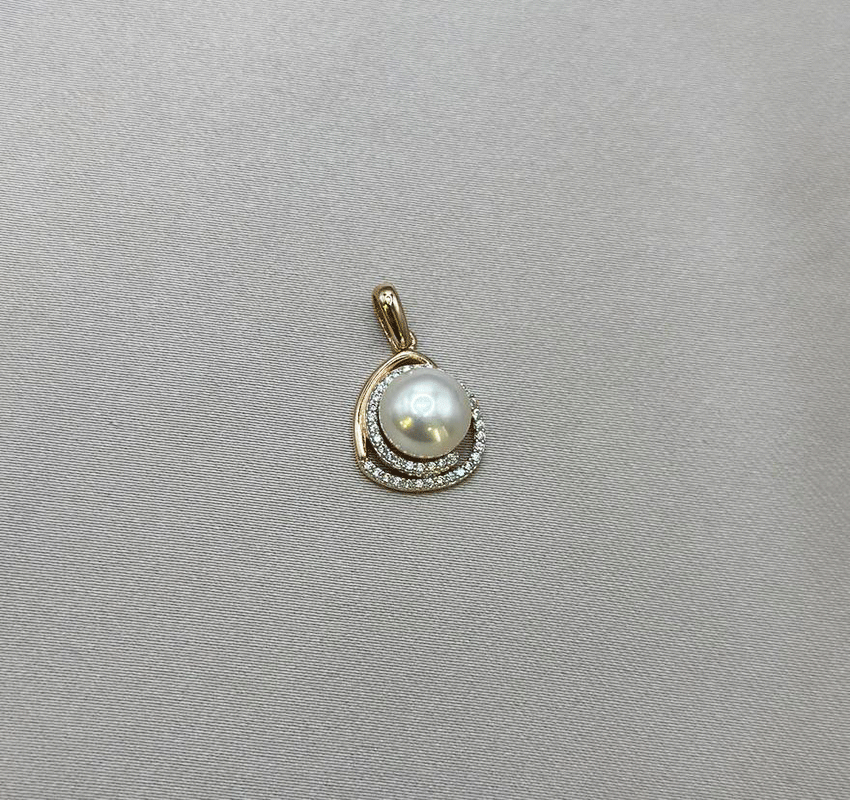 Pandantiv din aur roz cu perle