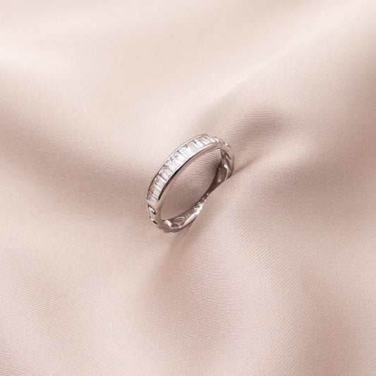 Silver ring with cubic zirconia