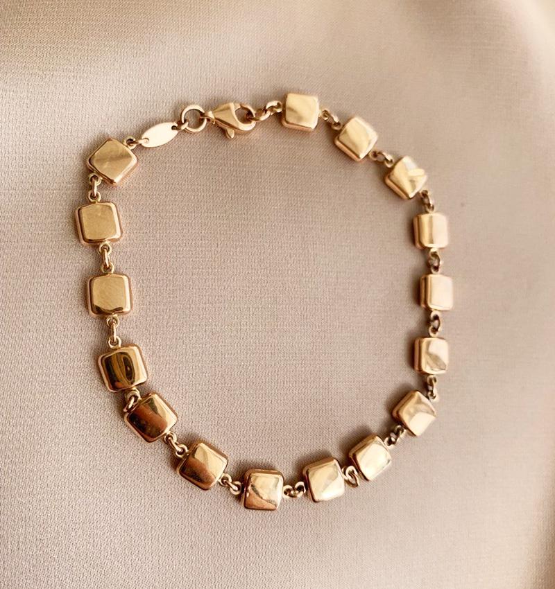 Браслет из розового золота