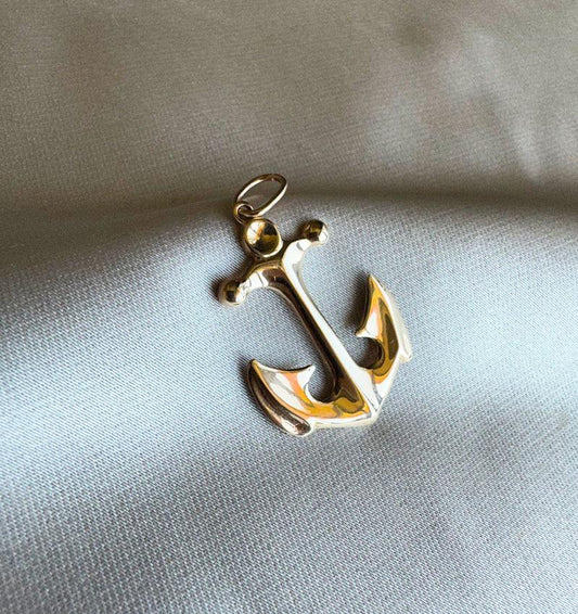 Подвеска из розового золота