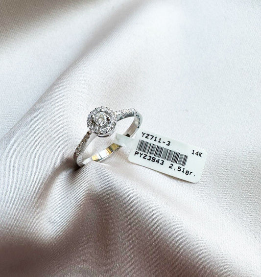 Rose gold ring with 0.26ct diamond