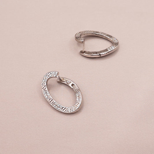 Серьги из серебра с цирконом
