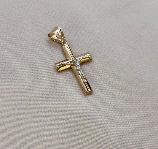 Крестик из розового золота