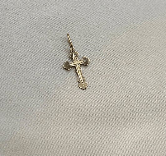 Cruce din aur roz
