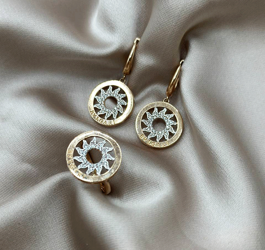 Rose gold set with zircon