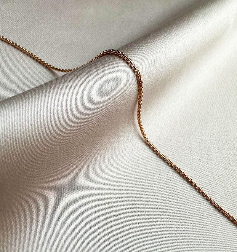 Rose gold chain