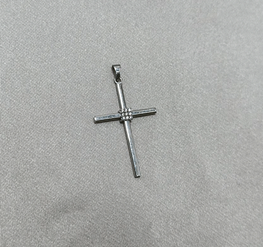 Крестик из белого золота