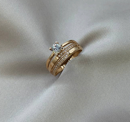 Помолвочное кольцо из розового золота